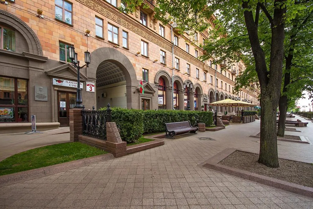 Apartment Europe, Lenina Street contacts